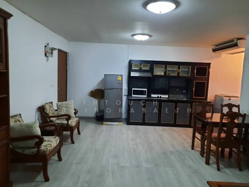 Sukhumvit Suite, Bangkok