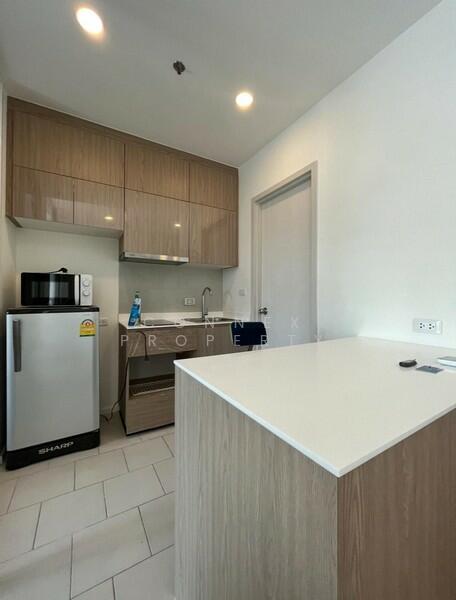 De Lapis Charan 81, Bangkok