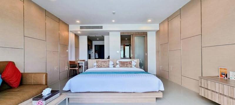 Absolute Twin Sands Resort & Spa, phuket