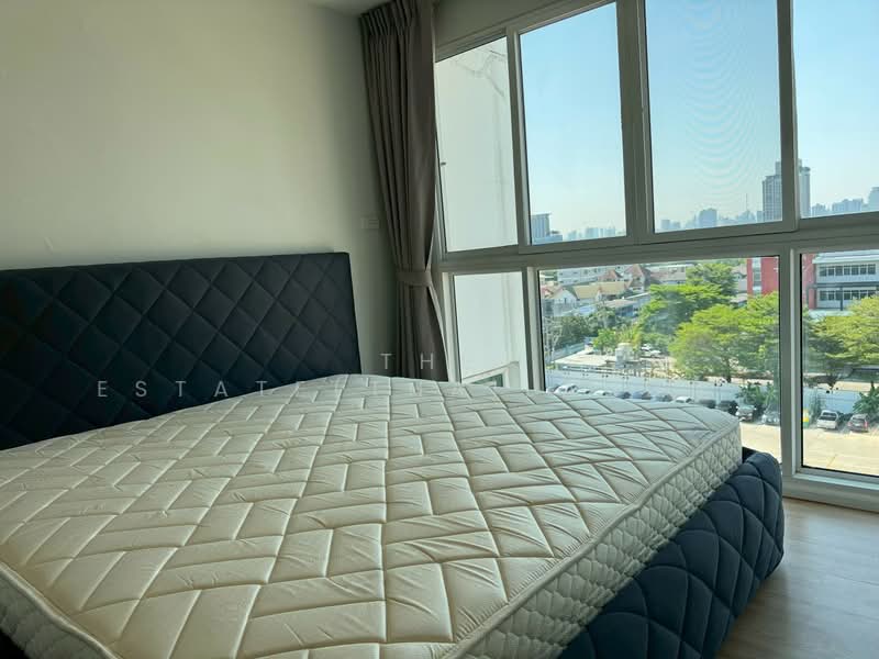 Whizdom The Exclusive, Bangkok