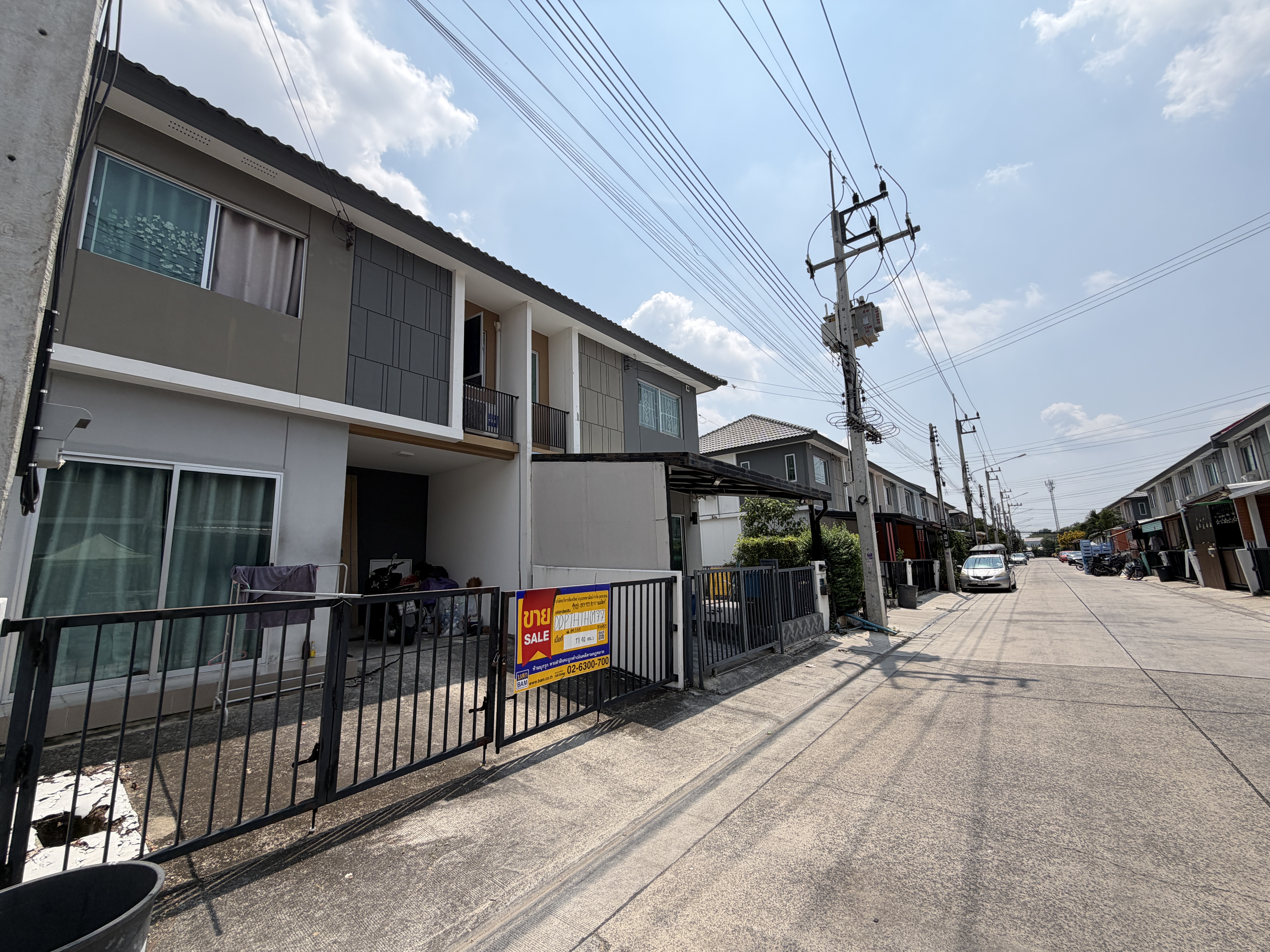 ทาวน์เฮ้าส์ 2 ชั้น โครงการบ้านพฤกษา 107 (ติวานนท์-รังสิต)