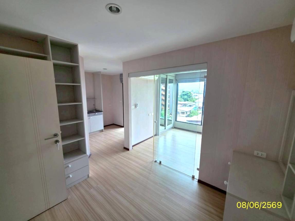 Fresh Condominium, Bang Sue, Bangkok