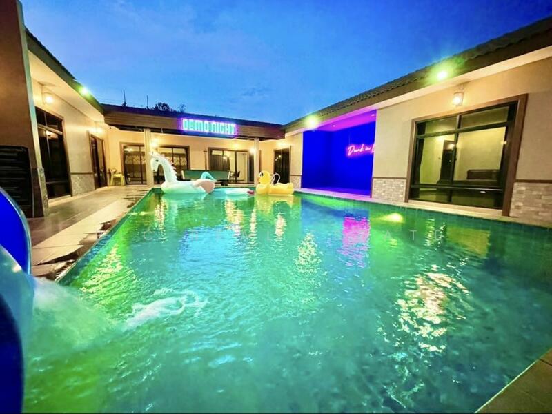Spacious 4-Bedroom Pool Villa in Huay Yai, Chon Buri (Pattaya)