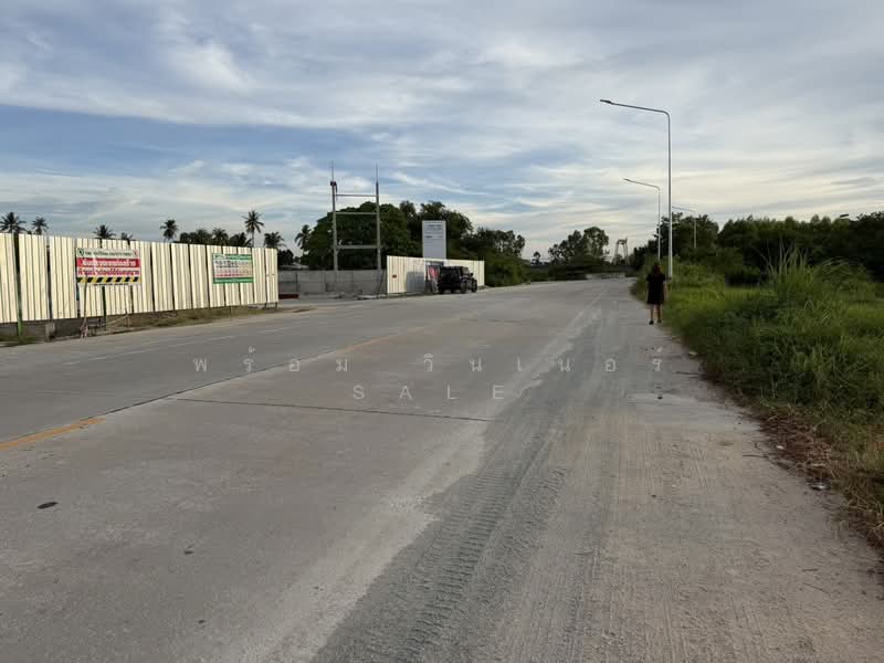 Land for Sale 3221 Sq,Wah (8 Rai) Close to Lam Chabang Port, Chon Buri (Pattaya)