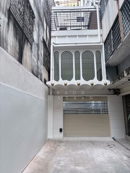 Soi Sunthonphimon, Bangkok