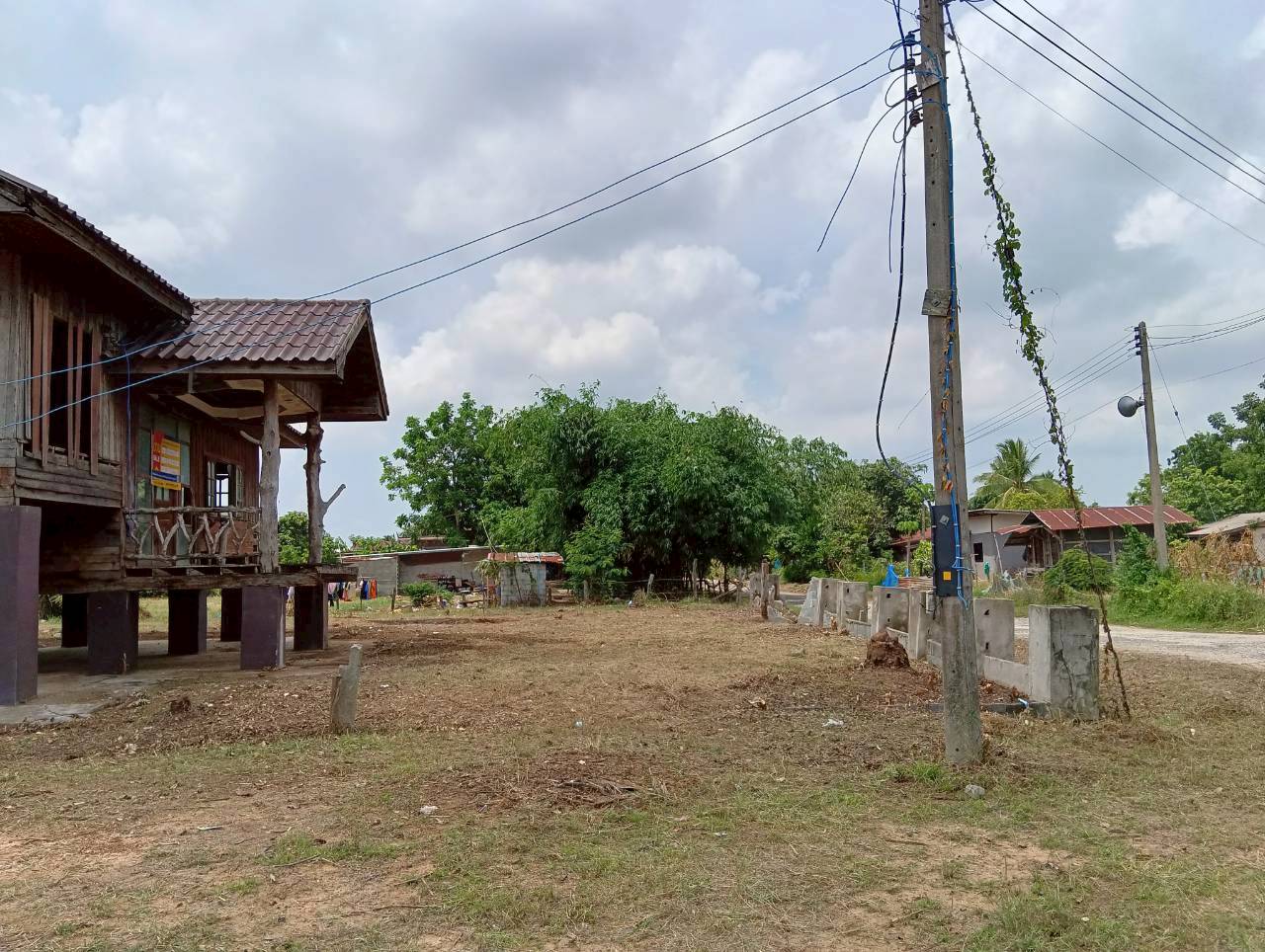 บ้านไม้ใต้ถุนสูง ลำปลายมาศ บุรีรัมย์