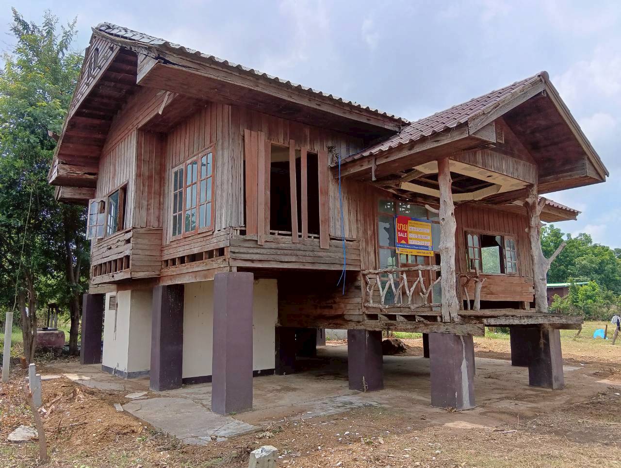 บ้านไม้ใต้ถุนสูง ลำปลายมาศ บุรีรัมย์