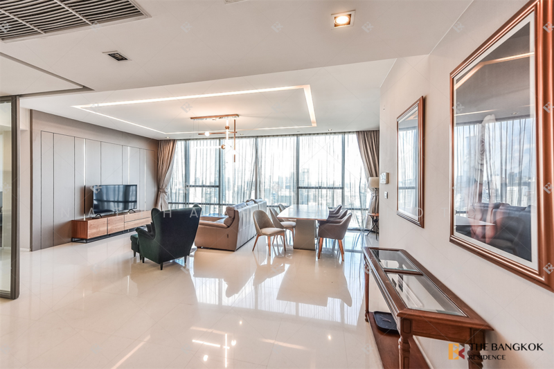 The Bangkok Sathorn, Bangkok
