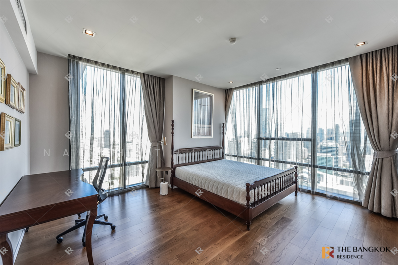 The Bangkok Sathorn, Bangkok