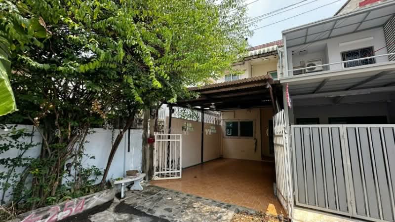 Rattanawadi Village, Nonthaburi