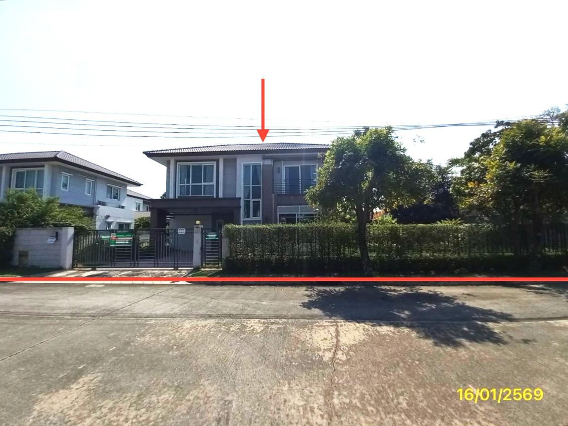 Single-detached house in The City, Pin Klao-Sai 4, Thawi Watthana, Bangkok.