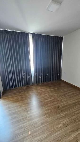Baan Klang Muang Sukhumvit-Onnut, Bangkok