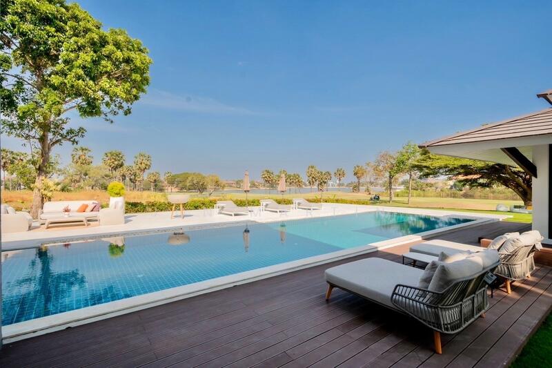 Palm Hills Golf Club and Residence, Phetchaburi