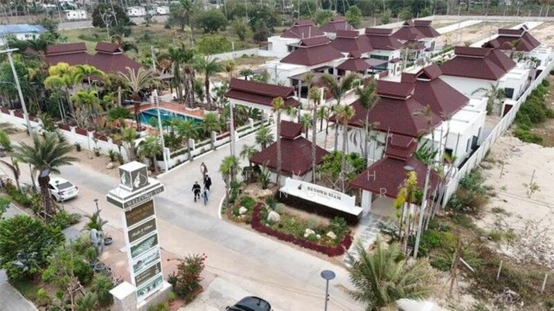 Beyond Siam Pool Villas, Prachuap Khiri Khan