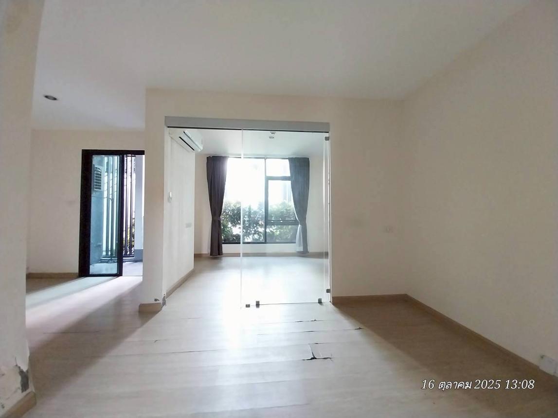 Fresh Condominium, Bang Sue, Bangkok