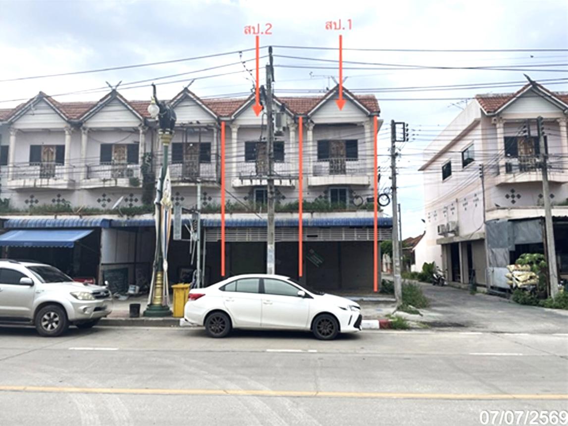 Townhouse in Khlong Khlu, Phaya Thai District