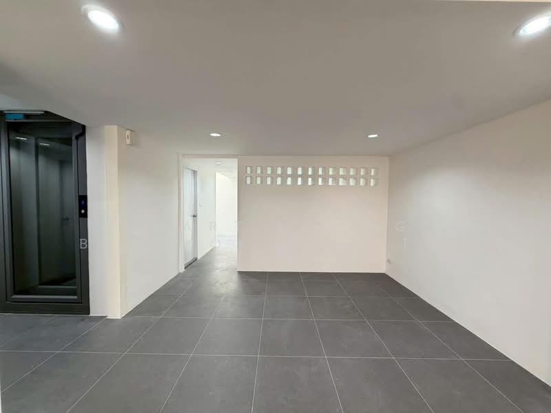 Townhouse Sukhumvit 101, Bangkok
