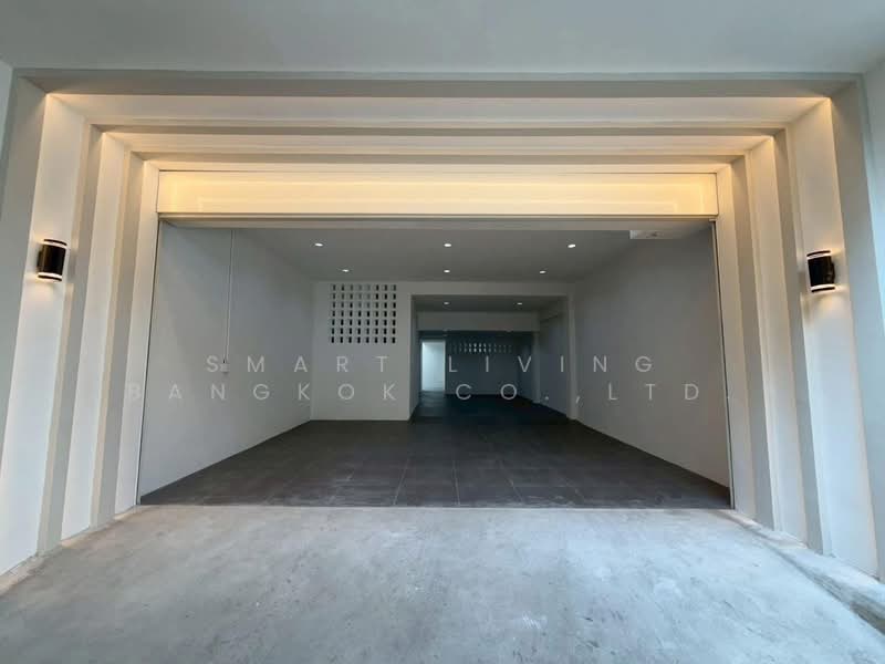 Townhouse Sukhumvit 101, Bangkok