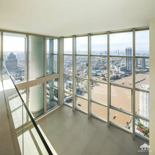 Magnolias Waterfront Residences, Bangkok