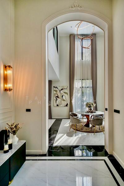 CINQ ROYAL Krungthep Kreetha, Bangkok