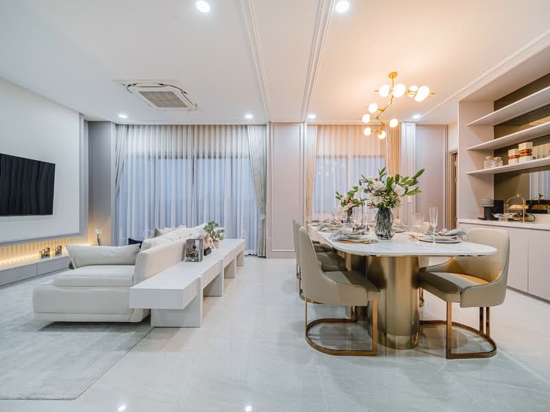 House for Sale Nong Pla Lai East Pattaya Modern Family, Chon Buri (Pattaya)