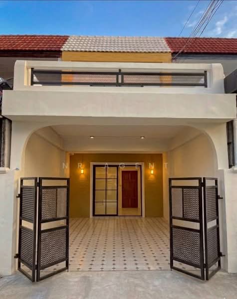 Baan Hong Prayoon 1, Nonthaburi