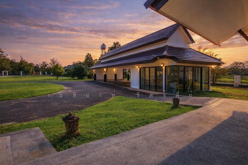 Spacious Private Residence with Pool and Garden Setting, Chiang Mai