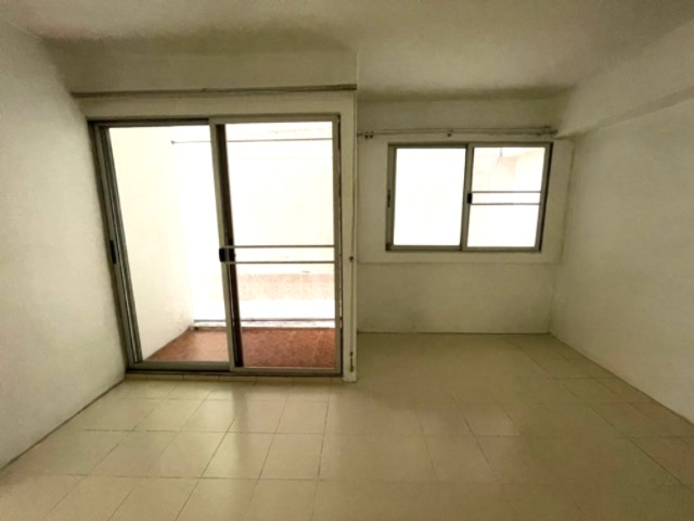 Ussakan Place Twin Condo