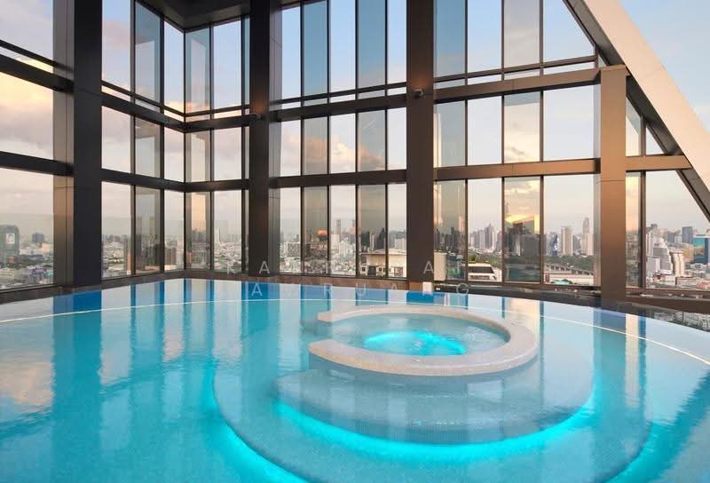 The Extro Phayathai-Rangnam, bangkok
