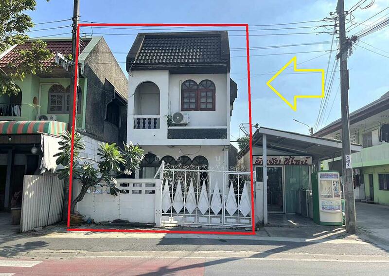 ทาวน์โฮม 2 ชั้น ซอยบางพรม ถนนราชพฤกษ์, Bangkok