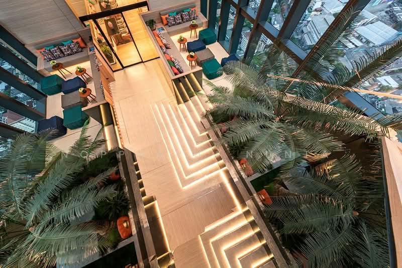 Oka Haus Sukhumvit 36, Bangkok