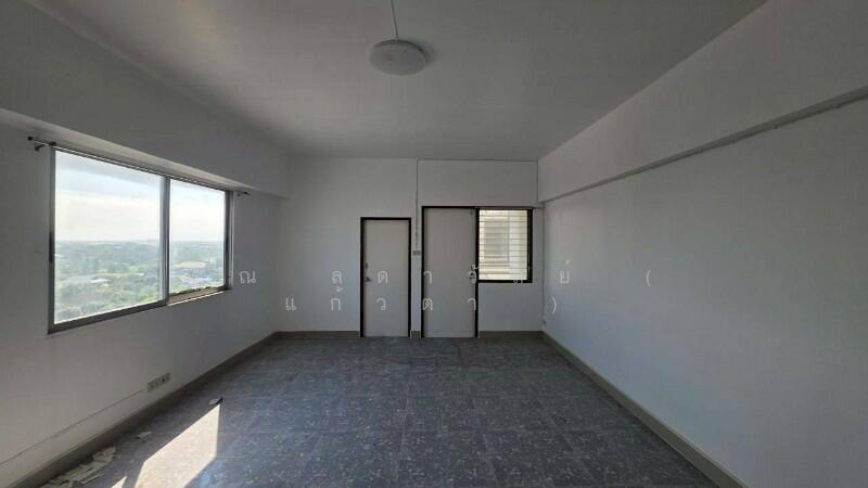 Eak Thani Condo Town, Pathum Thani