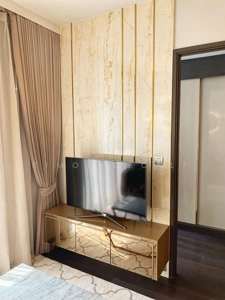 LAVIQ Sukhumvit 57, Bangkok