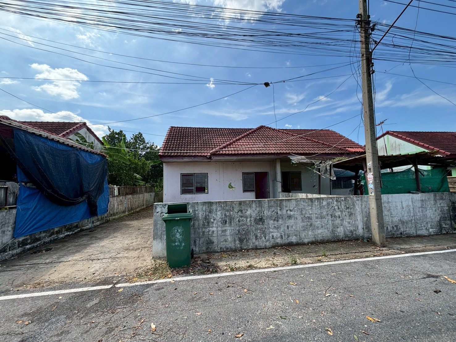 บ้านแฝด โครงการธัญญาพร 2 ท่าแร้ง