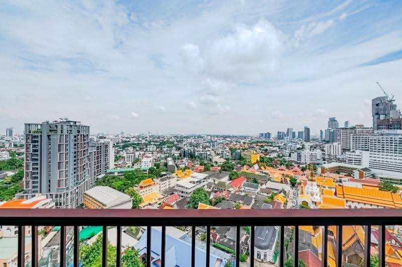 Noble Reveal, Bangkok