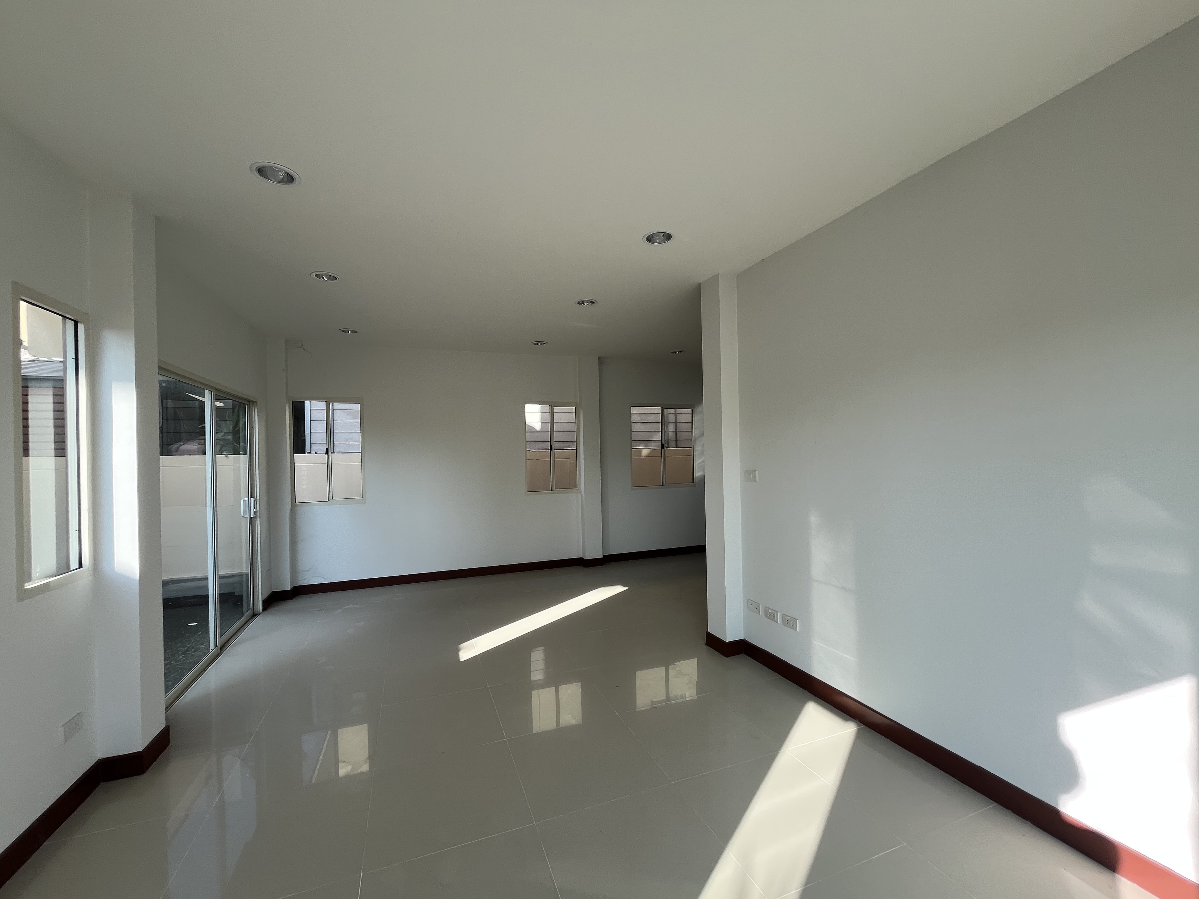 บ้านแฝด โครงการบ้านชีวา ราชบุรี : ปรับปรุงใหม่