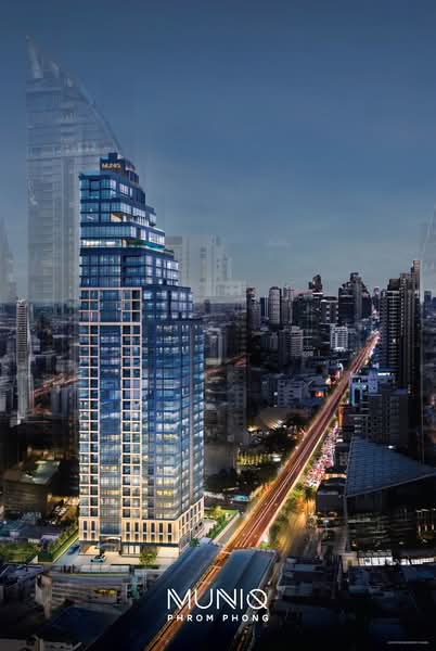 Muniq Phrom Phong, Bangkok