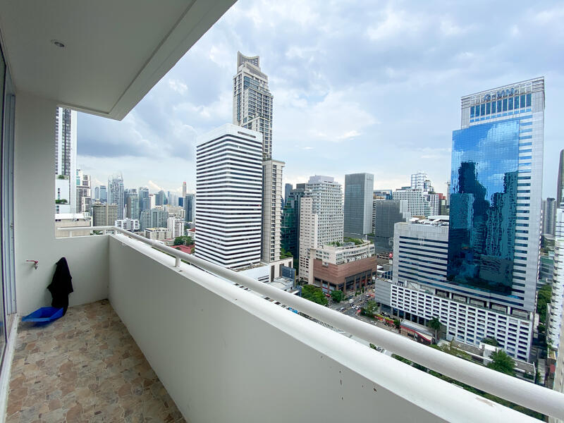 Asoke Place, Bangkok