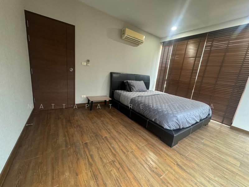 Von Napa Sukhumvit 38, Bangkok