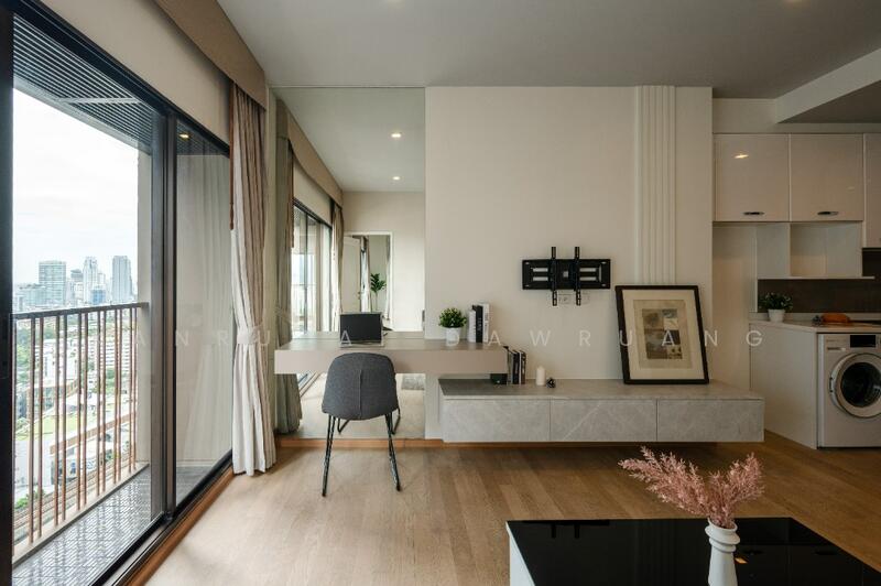 Noble Refine, Bangkok