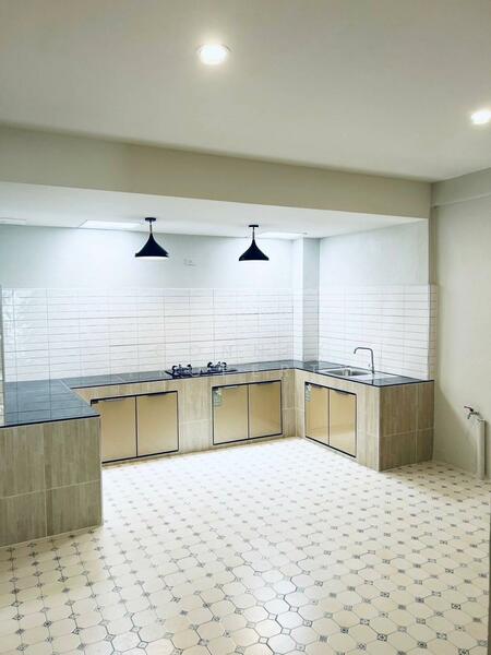 Bundit Home, Nakhon Pathom
