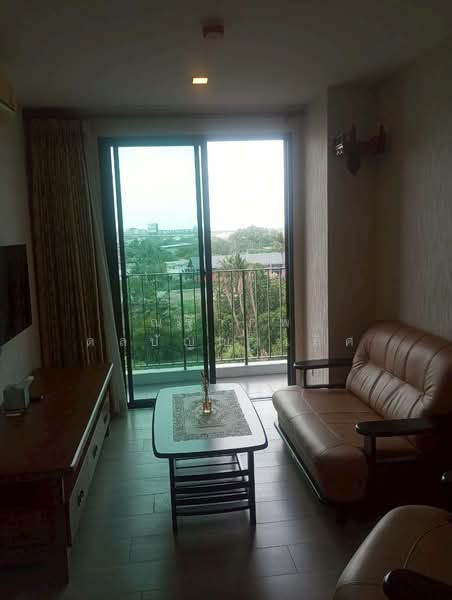 Metro Luxe Riverfront Rattanathibet, Nonthaburi
