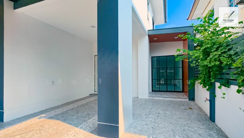 Baan Promptpat Greennova Ramindra, Bangkok