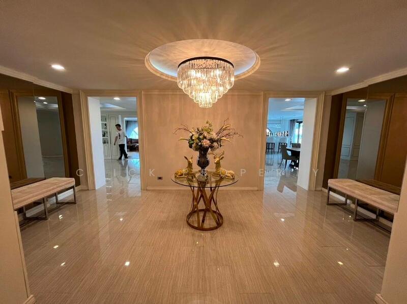 State Tower, Bangkok