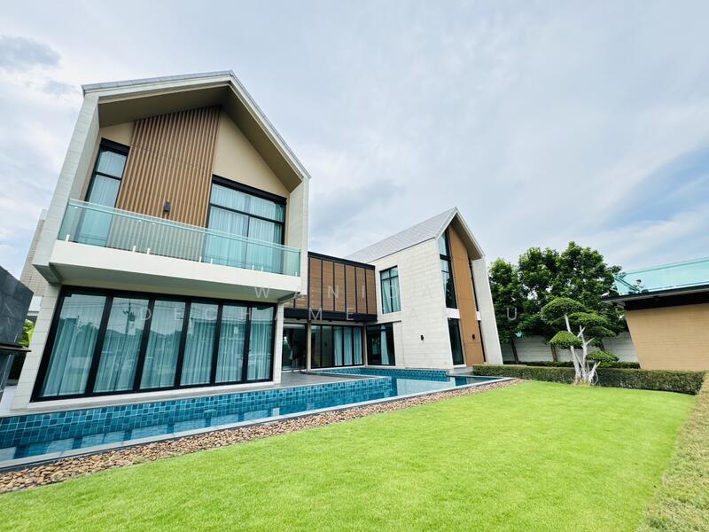 ขายบ้าน ซ.รามอินทรา 117 บ้านหรู สไตล์โมเดิร์นและนอดิกร่วมสมัย อยู่ใกล้ หมู่บ้านและสนามกอล์ฟปัญญา, Bangkok