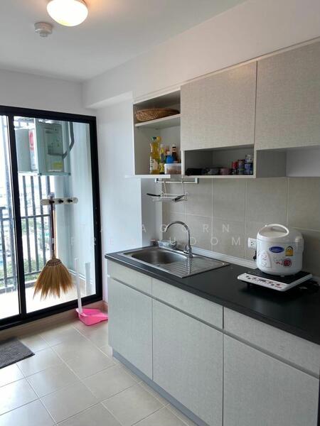 Supalai Loft @ Talat Phlu Station, Bangkok