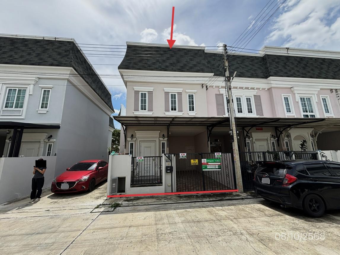 British Place Townhouse in Sam Phran, Nakhon Pathom