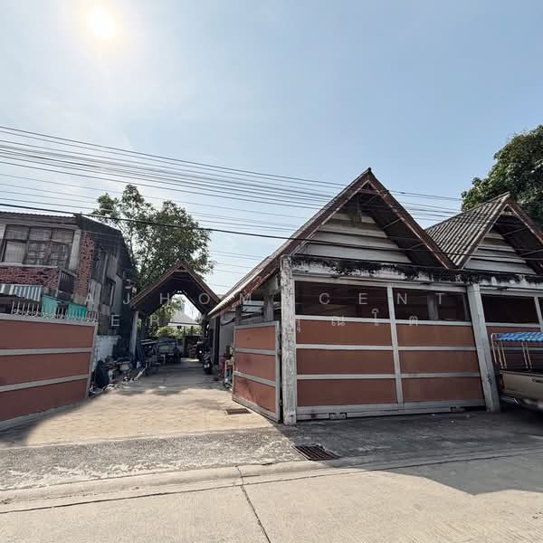 ที่ดินพร้อมสิ่งปลูกสร้าง (โกดัง) ขนาด98ตรว. ซ.กรุงเทพ-นนทบุรี46, Bangkok