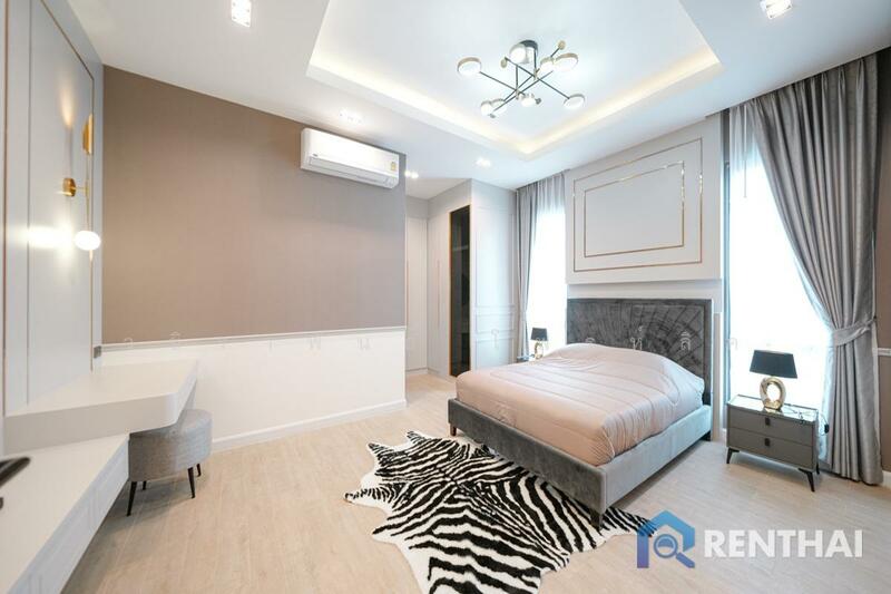 The Nicest home in the village 4beds 4baths Fully furnished., Chon Buri (Pattaya)