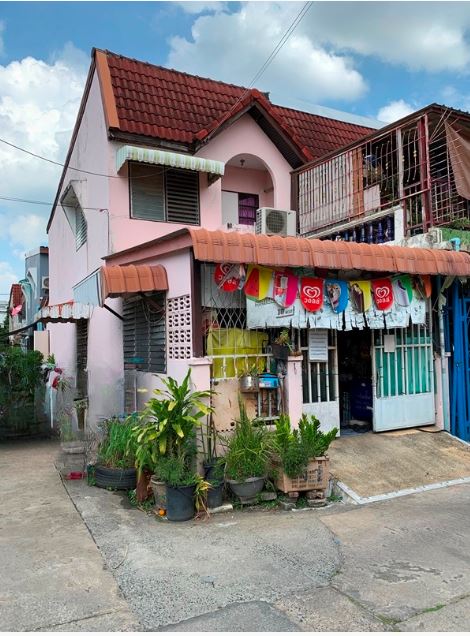 Townhouse project of Charoen Saphai, Khlong Sam Wa